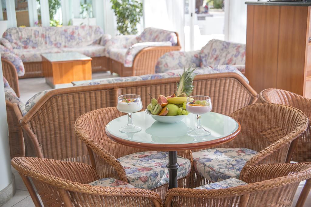 Ciccio Hotel Misano Adriatico Ngoại thất bức ảnh