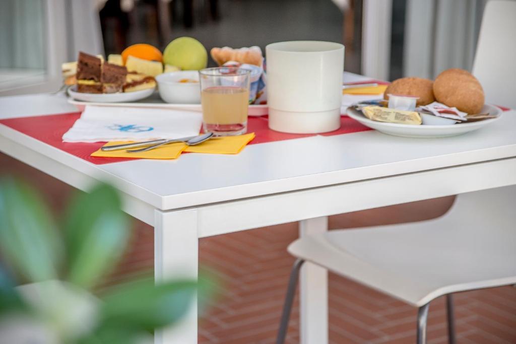Ciccio Hotel Misano Adriatico Ngoại thất bức ảnh