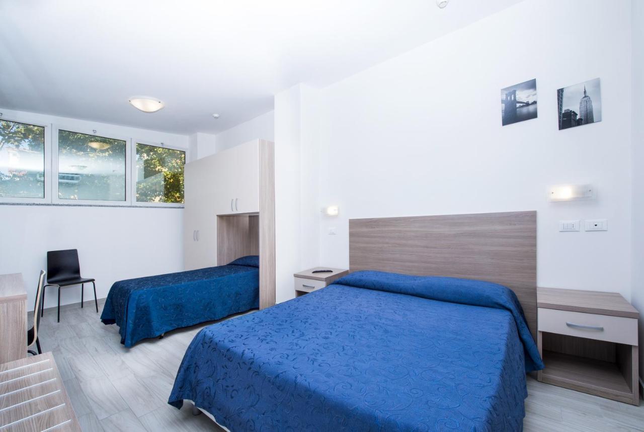 Ciccio Hotel Misano Adriatico Ngoại thất bức ảnh